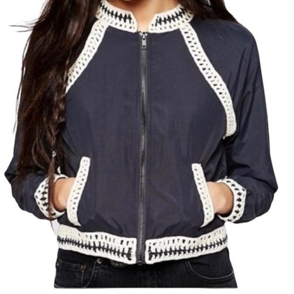 Free People Crochet insert light weight bomber cropped jacket - Picture 14 of 15